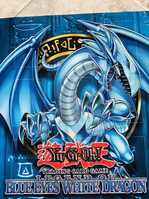 Yu Gi Oh Blue Eyes White Dragon υφασμάτινο πεδίο μάχης σαν καινούργιο