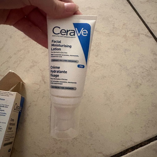 Cerave Facial Moisturising Lotion PM 52ml like new