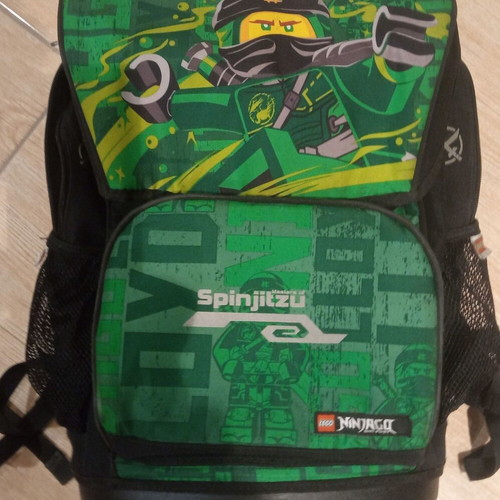 Ninjago school bag used, zipper needs replacement