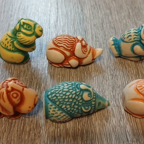 Kinder Totem set of 6 rare 1990, like new