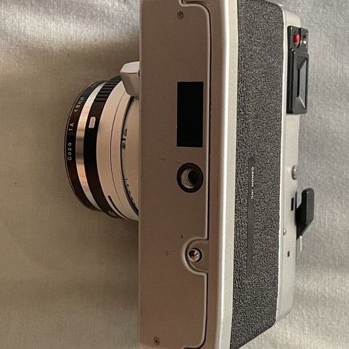 Canon Canonet QL17 G-III rangefinder camera