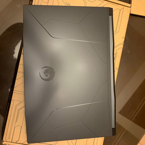 MSI Bravo 17 C7VFK laptop new, AMD Ryzen 7, RTX 4060, 16GB RAM, 1TB SSD