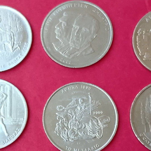 Collectible set of six 500 drachma coins 2000, like new