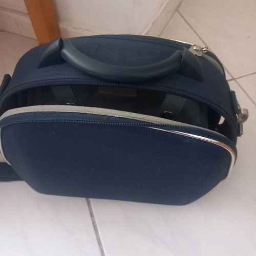 Makeup case like new, compact with strap