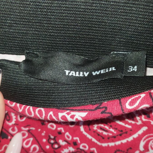 Tally Weijl skirt red like new XS
