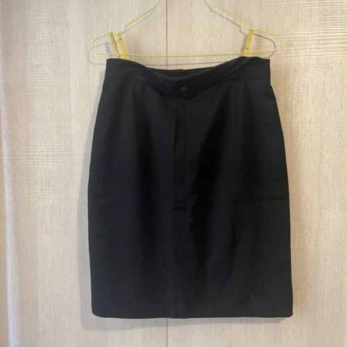 Spengler black mini skirt like new, size M 38 10