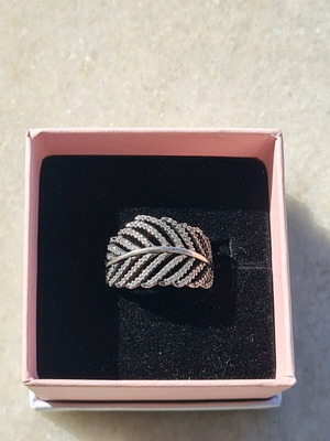 Silver feather ring like new, size 54, S925