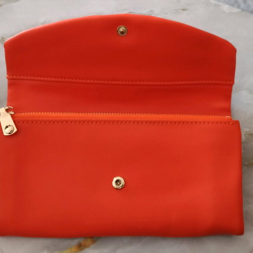Women's wallet like new, orange with multiple card slots
