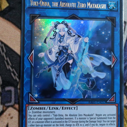 Yuki-Onna The Absolute Zero Mayakashi Yu-Gi-Oh! Card like new