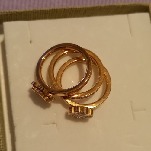 Trivero ring in rose gold color with four-leaf clover and flower, like new