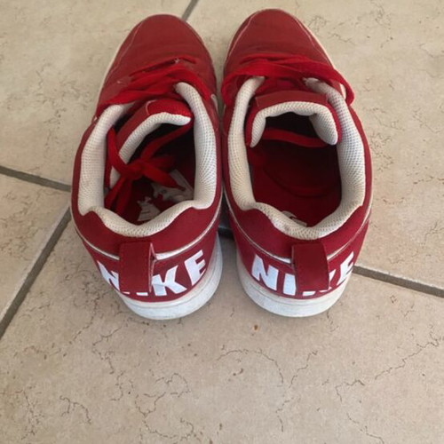 Nike athletic shoes used, size 41, red