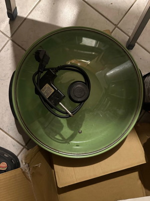 Ηλεκτρικός πολυμάγειρας VICKO 1500W σαν καινούργιος με γυάλινο καπάκι