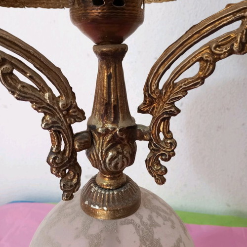 Vintage old lamp used, functional