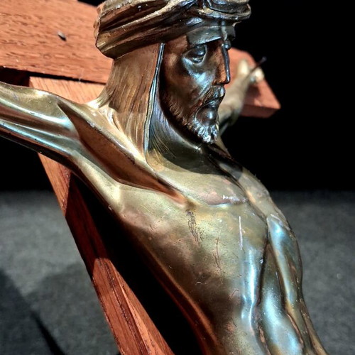 Vintage wall crucifix 60 cm with wooden cross and cast metal body
