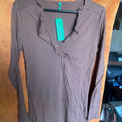 Branded women's long-sleeve blouse like new, size Small