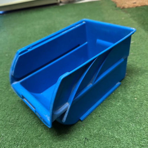 Plastic storage boxes used, pack of 50 pieces