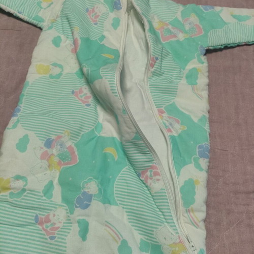Sleeping bag like new, suitable from 6 months