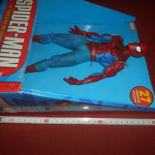 Spiderman figure 2004 Toy-Biz new