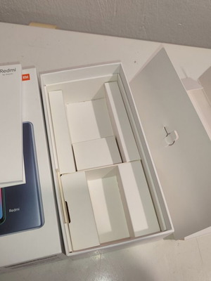 Redmi Note 9 Pro box only like new