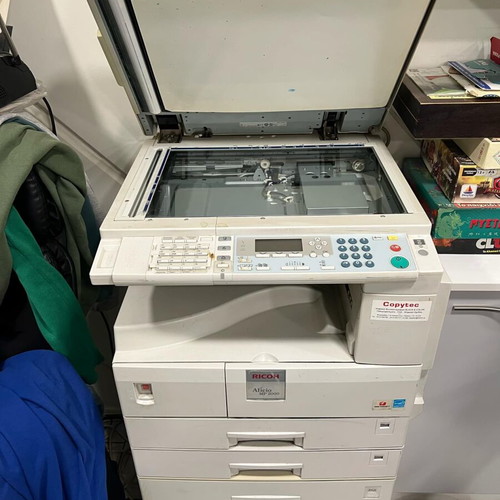 Ricoh Aficio MP 2000 photocopier like new