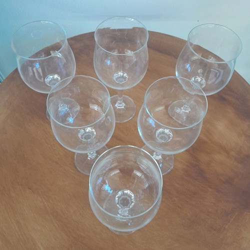 Wine glasses set of 6 pieces new and flawless