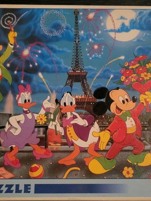 Clementoni puzzle 60 pieces Mickey and Minnie like new, vintage 1994