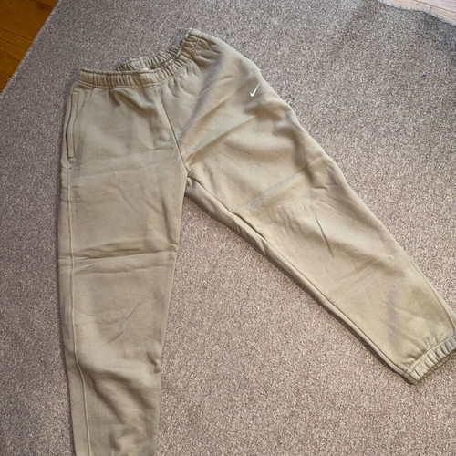 Nike sportswear men's beige tracksuit like new, size XL