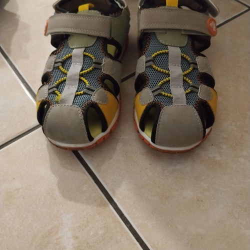 Garvalin anatomical sandals size 32 new, boys
