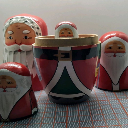 5 Christmas dolls Santa Claus that nest/handmade
