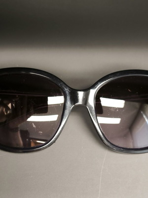 Furla SU 4833 Sunglasses like new, purple