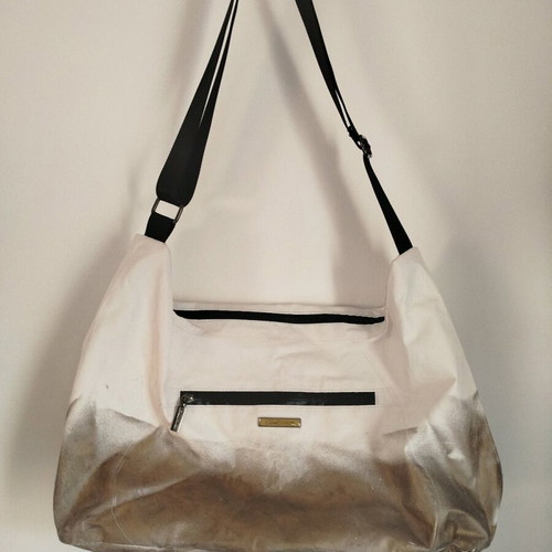 Axel crossbody bag used for gym or small trips