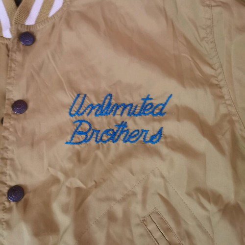 Unlimited spring jacket size M like new, gold color