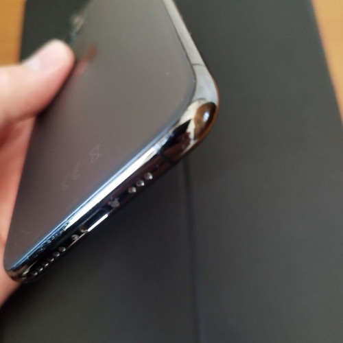 Iphone 11 Pro Max used, 64GB, black, with charging cable