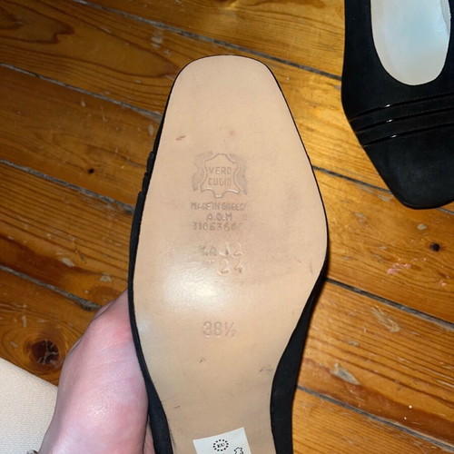 Lemonidis Kavala Pumps like new, black suede size 38.5