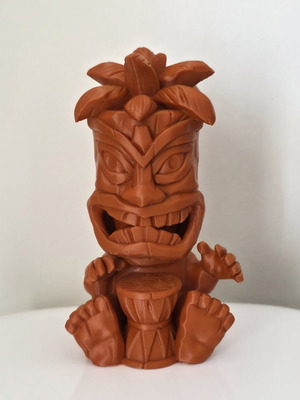 Tiki figure 3D like new with drum, 9x7x15cm