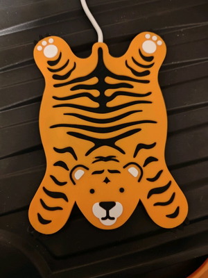 Mustard Sleepy Tiger cup warmer like new, orange