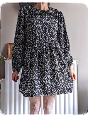 Daisy Street Coquette Floral Dress with Unique Collar like new, size 38