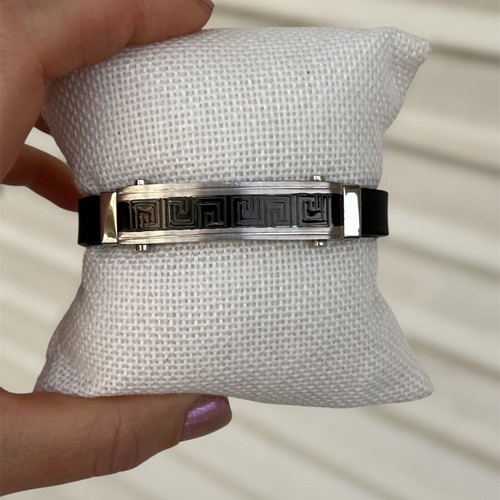 Men's bracelet with Meander pattern like new