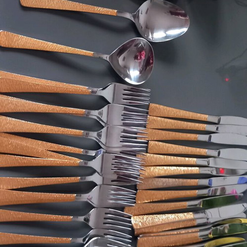 Set of 100 New Cutlery Pieces