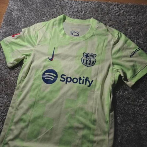 Barcelona jersey medium, official replica