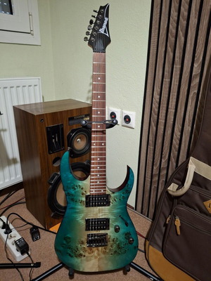 Ibanez RG421PB CHF electric guitar like new with Gotoh locking tuners