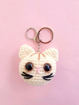 Keychain Charm Bag Cat Cream Amigurumi Knitted Handmade New