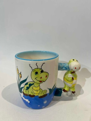 Children's turtle mug used 10x12