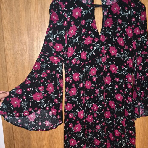 American Eagle Outfitters floral dress size S like new, black with fuchsia flowers