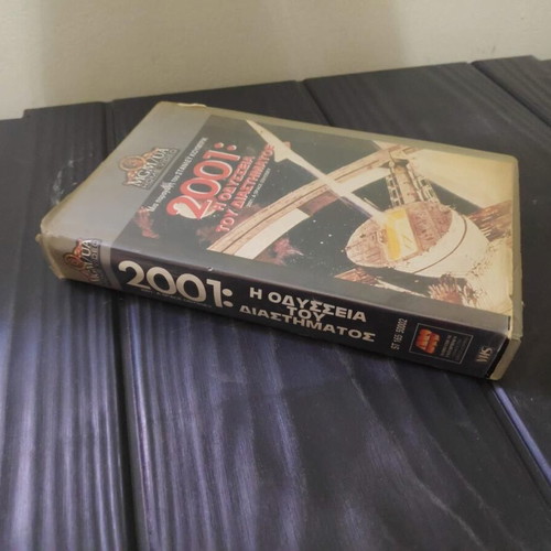2001: A Space Odyssey VHS like new, Stanley Kubrick sci-fi classic