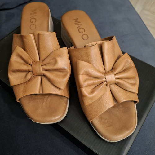 Tabba mules with heel size 37 like new