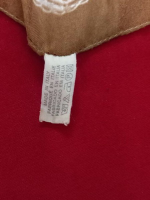 Scarf 1.55x0.34 that does not wrinkle