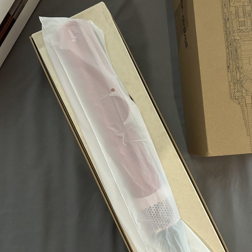 Dyson Airstrait hair straightener