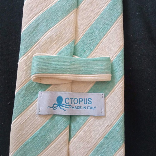 Octopus silk tie like new, white and turquoise