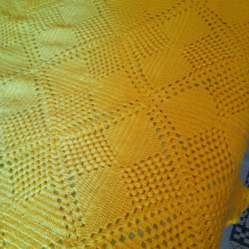 Vintage handmade knitted blanket yellow crocus new